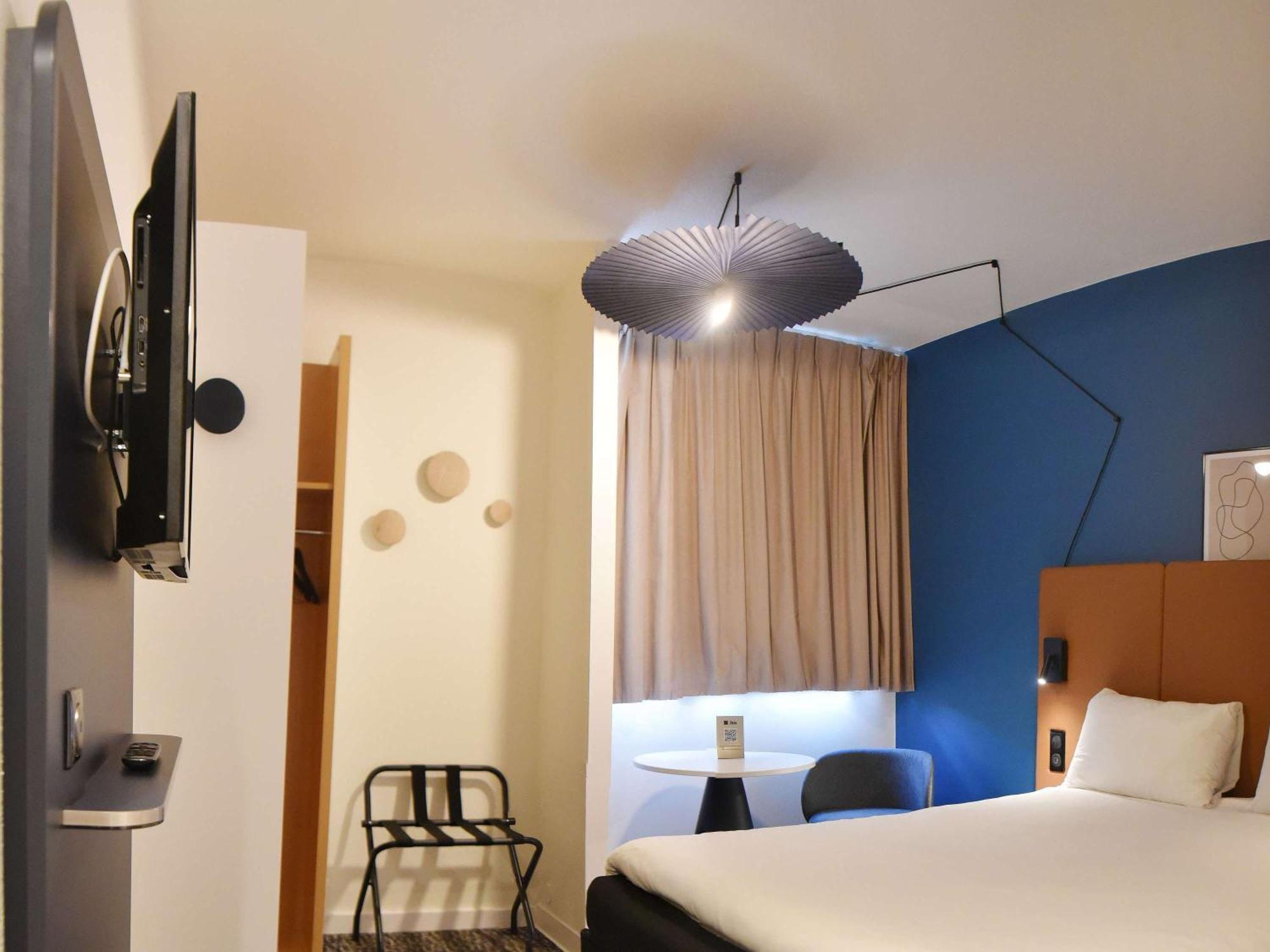 Ibis Laval Le Relais D'Armor Hotel Change  Luaran gambar